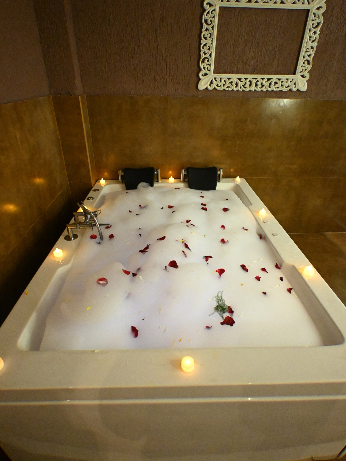 Welcoming reception area of Spa Villawith soothing decor